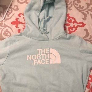 Medium North Face Sweatshirt